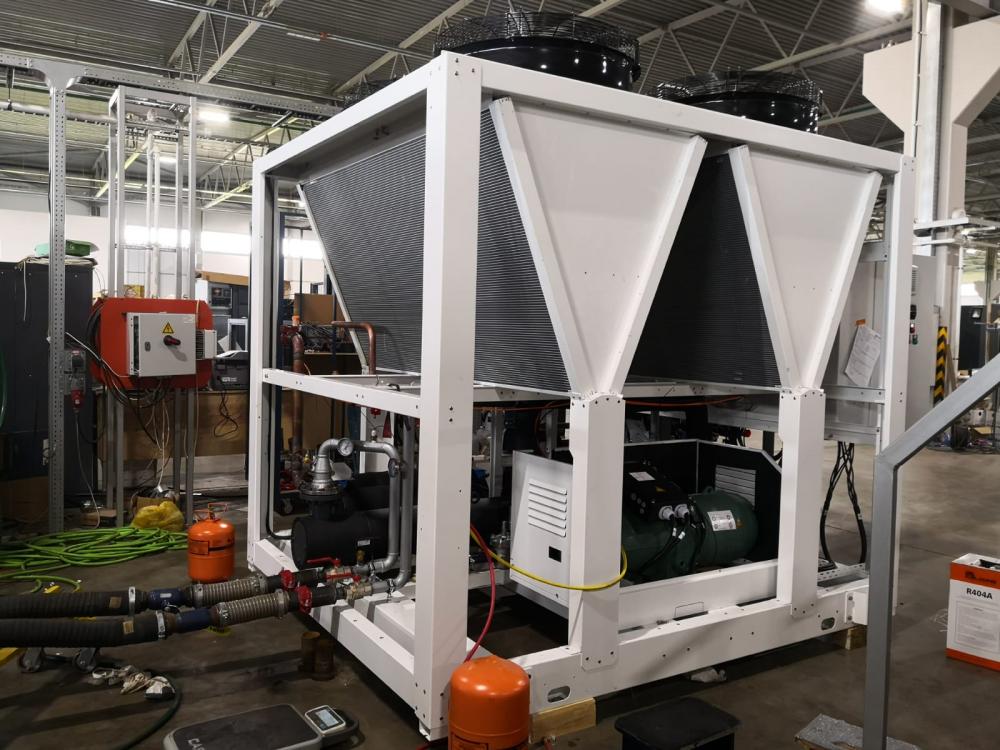 Моноблок для охлаждения пищевых ингредиентов на производстве.